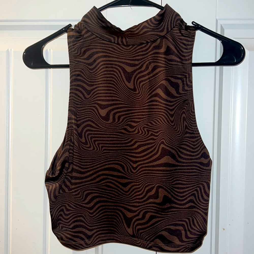 Brown Zig Zag Patterned Top
